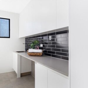 Black Gloss Wall Tile