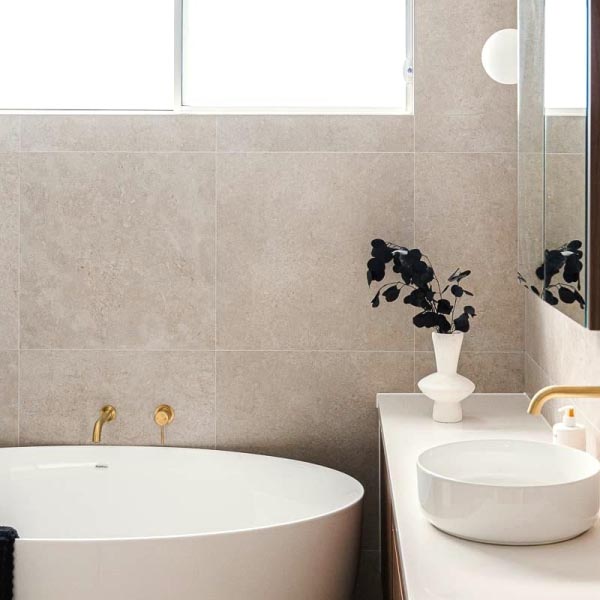 Ella Bianco In&Out Travertine Look Tile 600x600 (Code:02507)