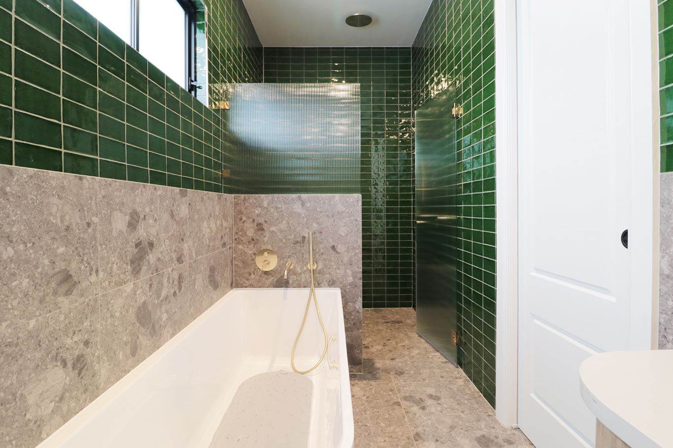 bathroom using Between Ceramic and Porcelain Tiles