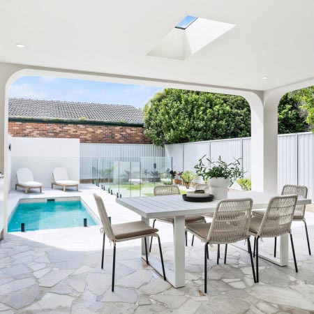 Loose Stone White Quartz Random Body (Code:02566)