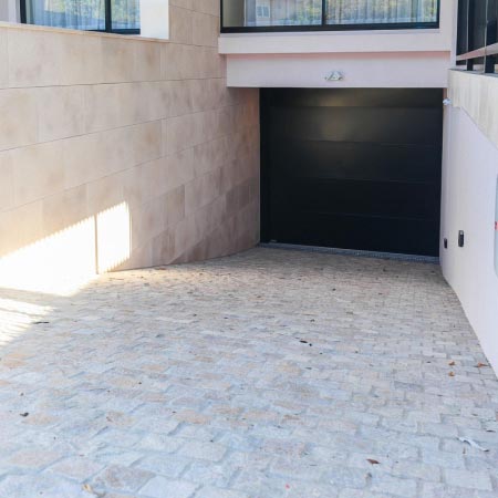 Aurora Quartz Natural Cobblestone Paver 90x90 (Code:03108)